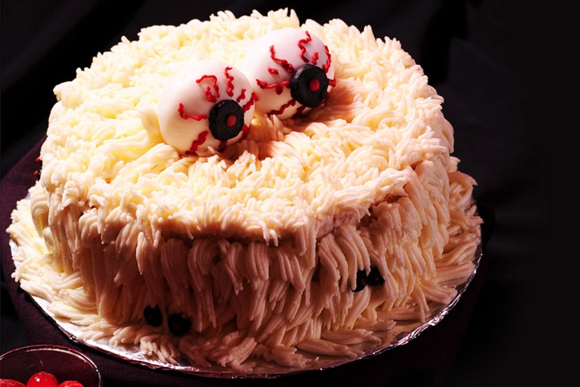 “Eye Can See You” Cake