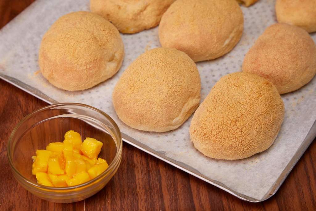 Mango Flavored Pandesal
