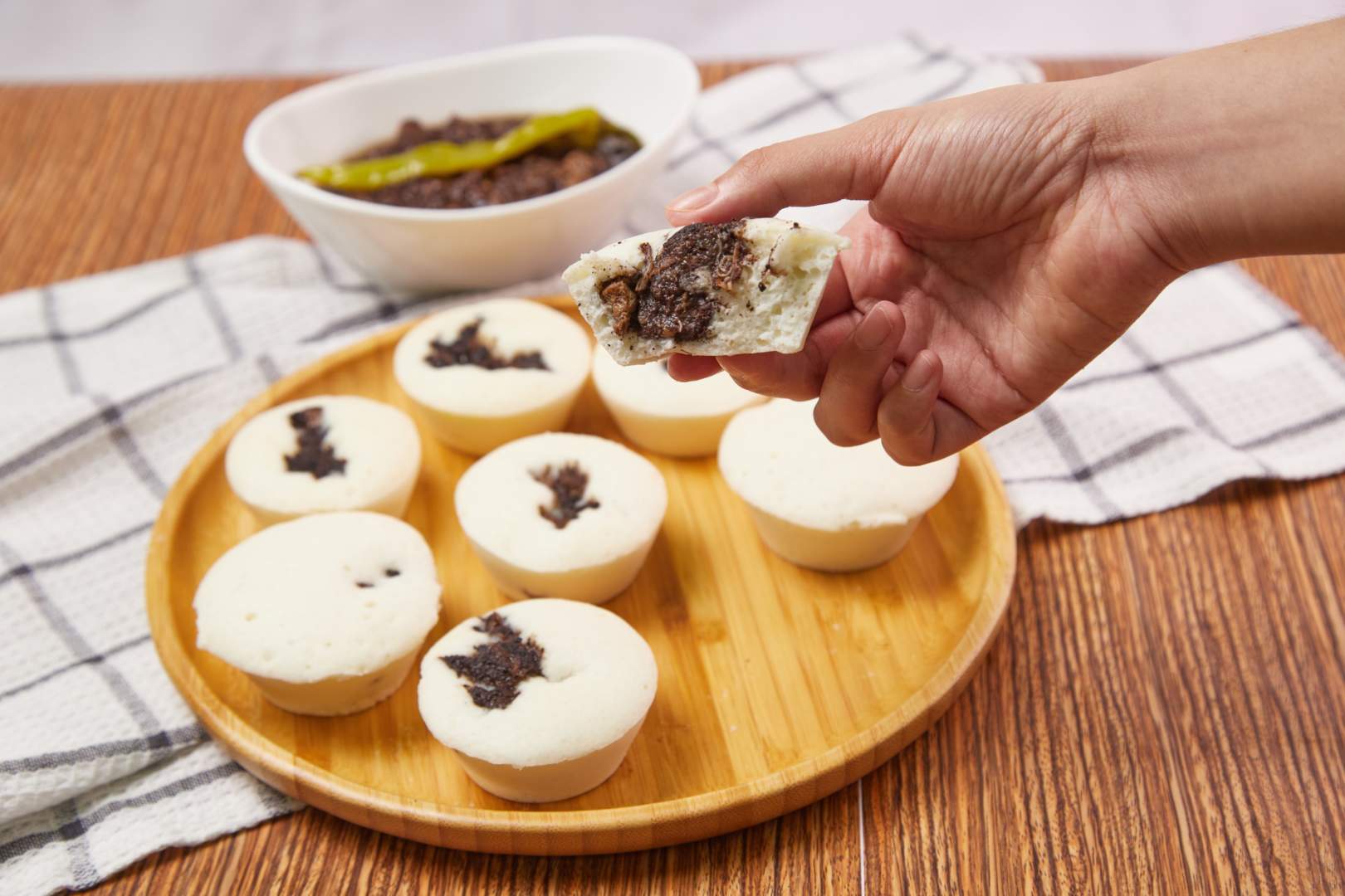 Puto Pao With Dinuguan Filling