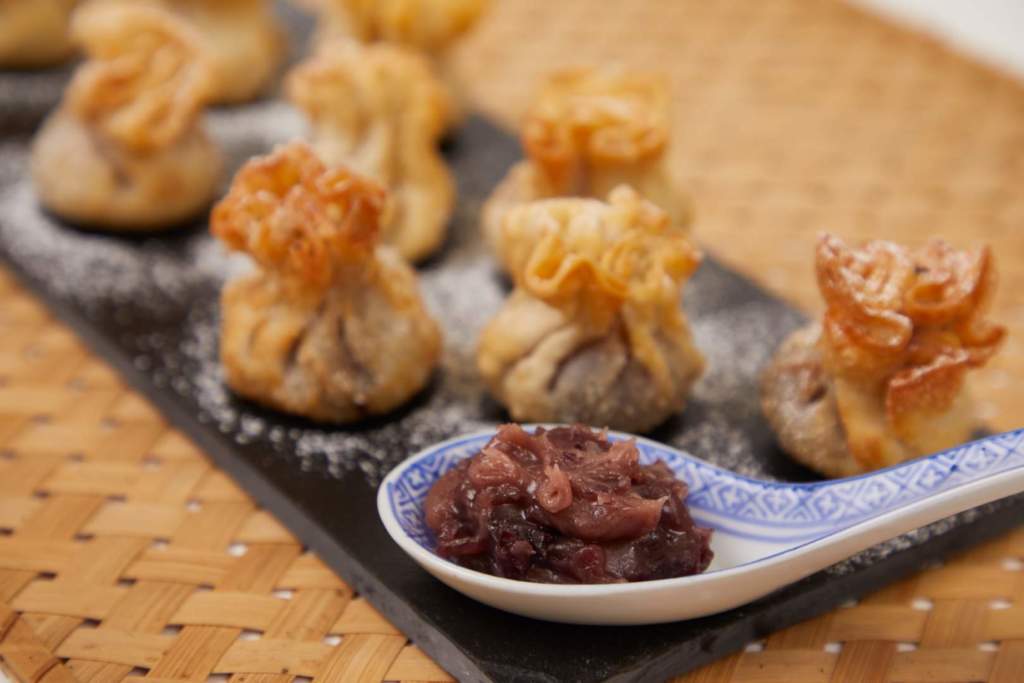 Sweet Red Bean Paste Fried Pouch Dumplings