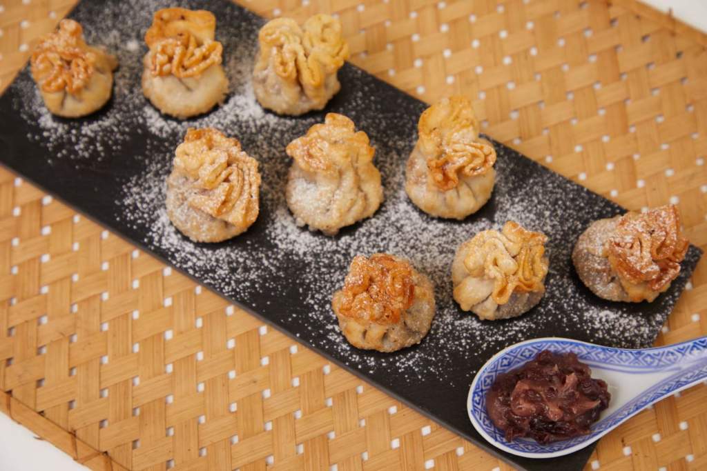Sweet Red Bean Paste Fried Pouch Dumplings