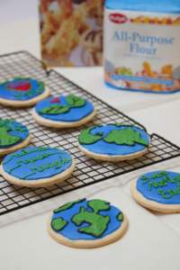Earth Day Cornstarch Cookies