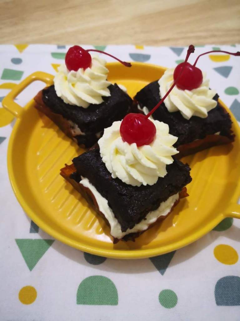 Black Forest Bars
