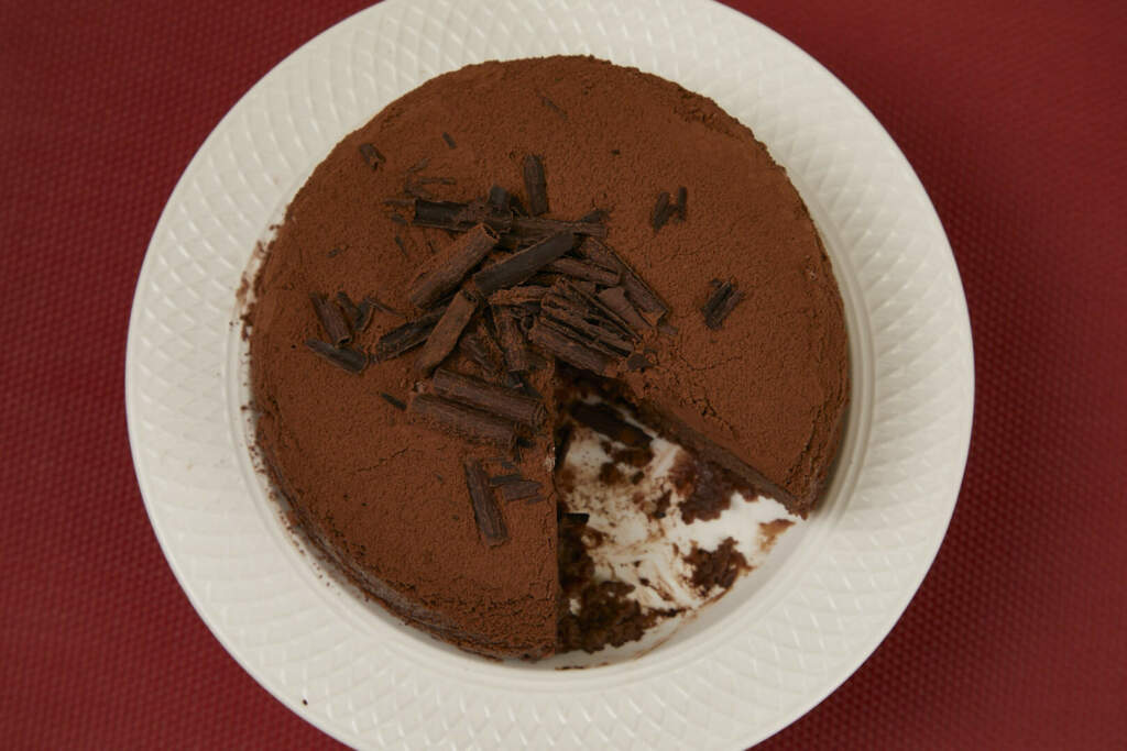 Japanese Style Chocolate Cheesecake